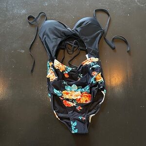 Cupshe Black Floral One Piece Swimsuit